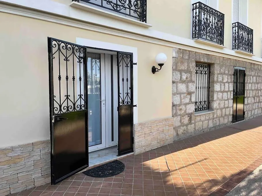 Nel Cuore Di Menton Garavan צרפת