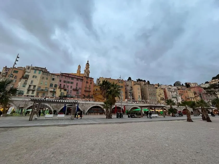 Apartment Nel Cuore Di Menton Garavan